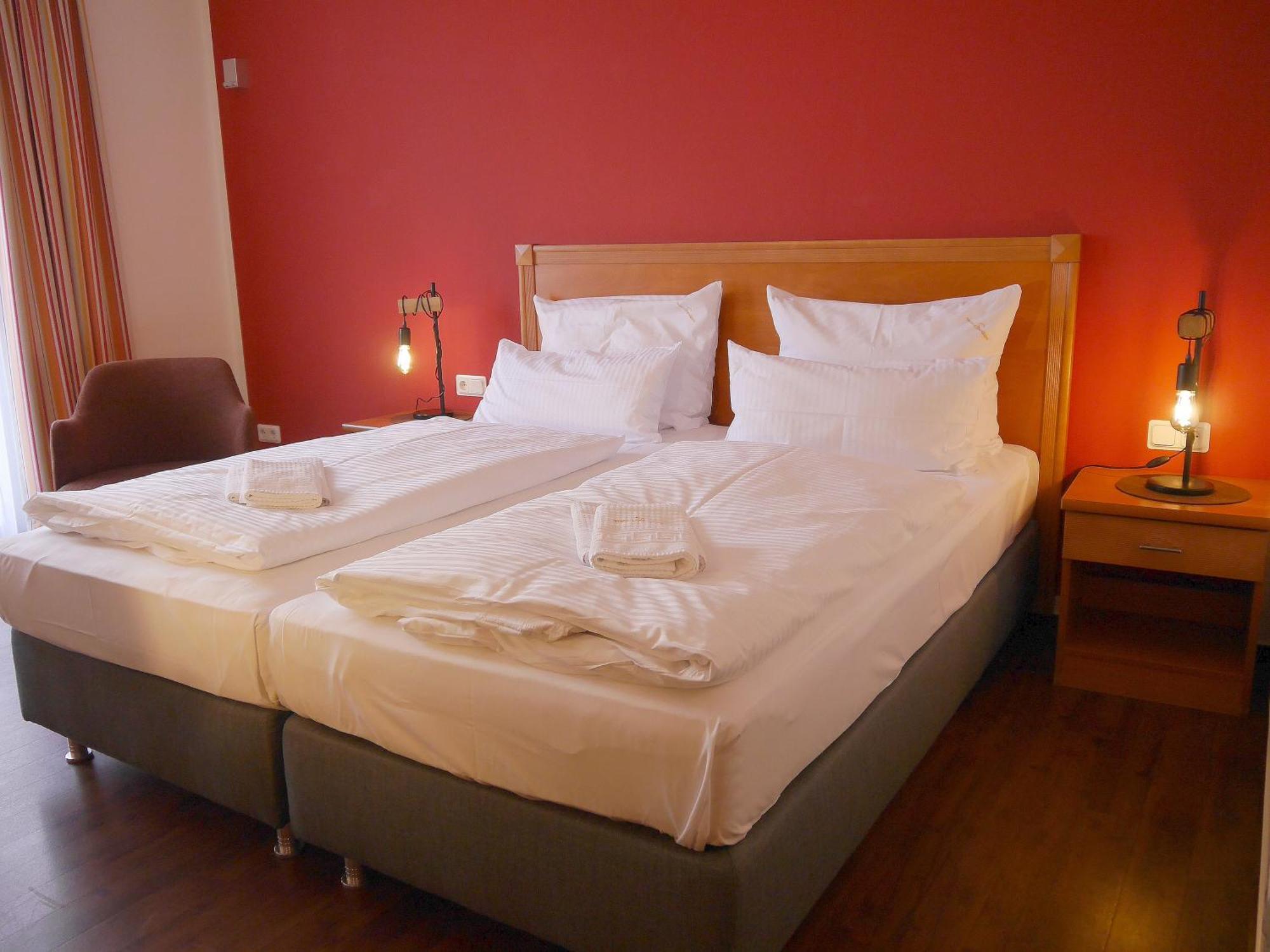 Pension Sanddorn Mit Cafe Carlssons Binz Exterior photo